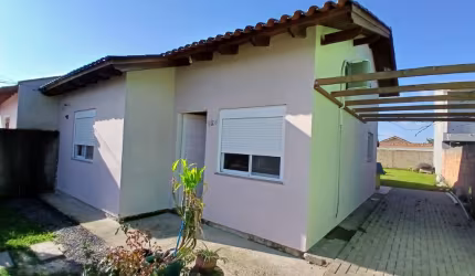 Linda casa no bairro Florida Guaiba