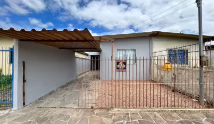 Linda casa para morar no bairro santa rita .