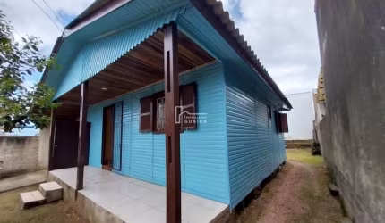 CASA DE MADEIRA NO BAIRRO JARDIM DOS LAGOS