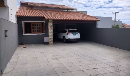 OTIMA CASA NA JARDIM DOS LAGOS