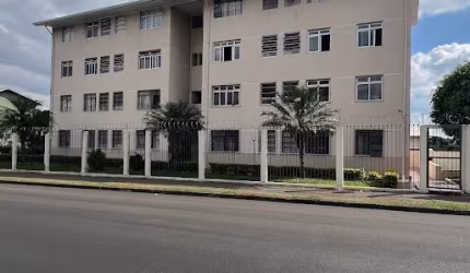Excelente apartamento na rua Joao Dembinski