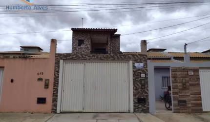 Village com 3 dormitórios à venda, 160 m² por R$ 330.000,00 - Felícia - Vitória da Conquista/BA