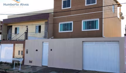 Casa com 5 dormitórios à venda, 240 m² por R$ 495.000,00 - Felícia - Vitória da Conquista/BA