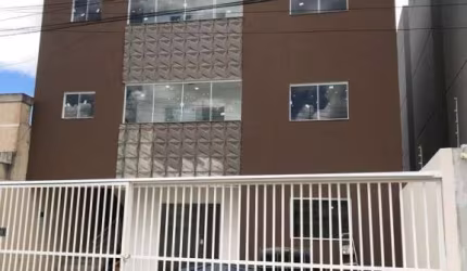 Apartamento com 3 dormitórios à venda, 80 m² por R$ 270.000 - Felícia - Vitória da Conquista/BA