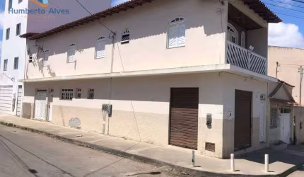 Apartamento com 1 dormitório para alugar, 55 m² por R$ 716/mês - Alto Maron - Vitória da Conquista/BA