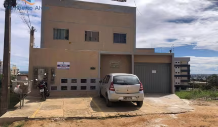 Apartamento com 2 dormitórios à venda, 62 m² por R$ 240.000 - Candeias - Vitória da Conquista/Bahia