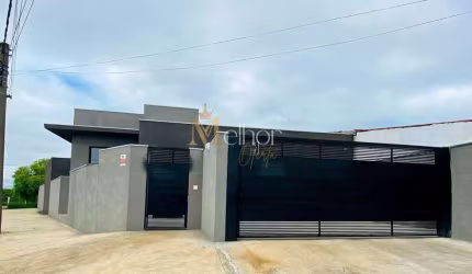 Linda Casa Térrea de Esquina Pronta para Morar - Residencial Vista Alegre