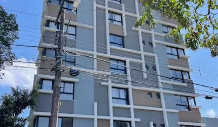 Stúdio com vaga de garagem livre no melhor do Água Verde