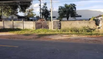 Terreno plano à venda, localizado no bairro Prado Velho.