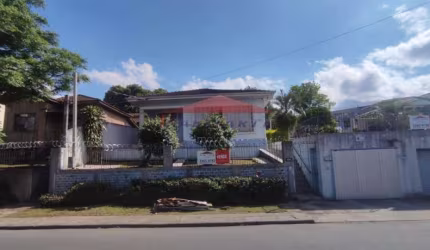 Excelente terreno localizado no bairro Uberaba-Curitiba-PR