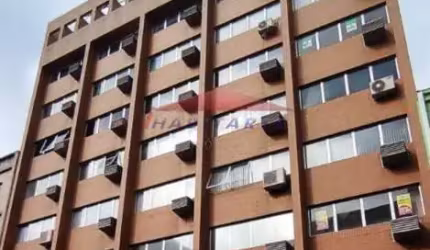Òtima Sala comercial localizada no Centro de Curitiba-PR