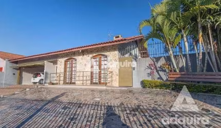 Casa à venda 3 Quartos, 1 Suite, 825M², Uvaranas, Ponta Grossa - PR