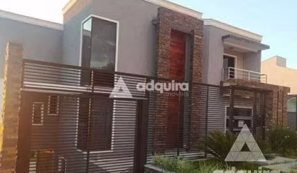 Casa à venda 5 Quartos, 2 Suites, 6 Vagas, 300M², Contorno, Ponta Grossa - PR