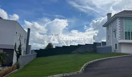 Excelente terreno à venda no condomínio La Defense com 455m²