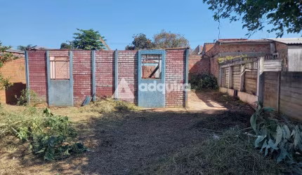 Terreno à venda - Loteamento Castanheira - Com 275m² (11m x 25m), na Rua Bambu. Cará-cará, Ponta Gr