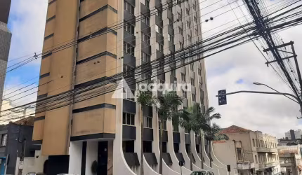 Apartamento em localização privelegiada para venda e locação contendo 4 quartos, 2 vagas, Centro, P