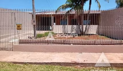 Casa à venda e locação com 4 quartos
