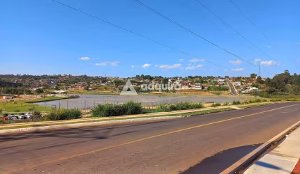 Casa à venda - Em frente ao Lago de Olarias. Com 69m² de área útil, 3 quartos e Área Gourmet, Ofici