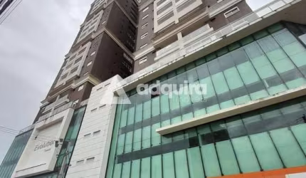 Cobertura à venda, no Edifício Evolution Towers, contendo 4 quartos  (sendo 1 suíte), Centro, Ponta