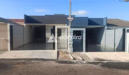 Casa Térrea, Nova, com 3 quartos (1 suíte), com alto padrão de acabamento e muito espaço, à venda,