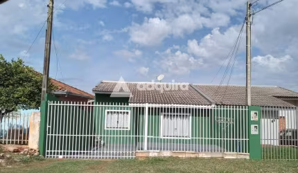 Casa à venda no Parque dos Pinheiros - Próxima ao Lago de Olarias - com 2 quartos, 1 banheiro e 59,