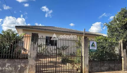 Casa à venda, em Uvaranas, no Jardim Paraíso, Ponta Grossa, PR