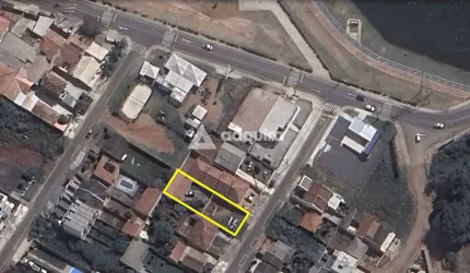 Terreno à venda, 73 metros do Lago de Olaria com 450m² (12m de frente e 37,5m de lado), Oficinas, P