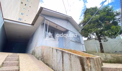 Casa para venda com 2 Quartos, 1 Vaga, Centro, Ponta Grossa - PR