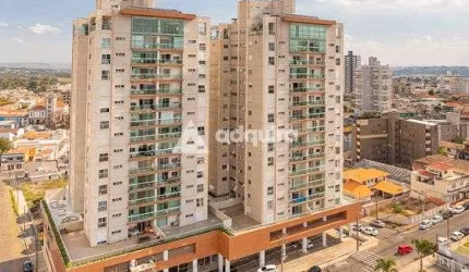 Apartamento à Venda - Condomínio Edifício Torres Cèzanne - 03 quartos (01 suíte), 04 banheiros e 02