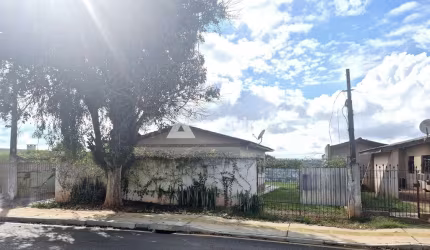 Casa com amplo terreno à venda, Oficinas, Ponta Grossa, PR