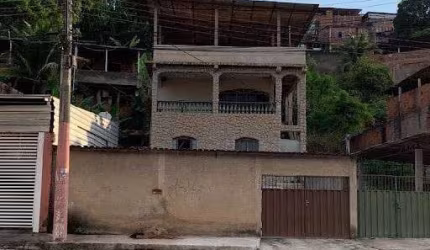 Casa com 3 quartos à venda no São Domingos, Coronel Fabriciano  por R$ 400.000