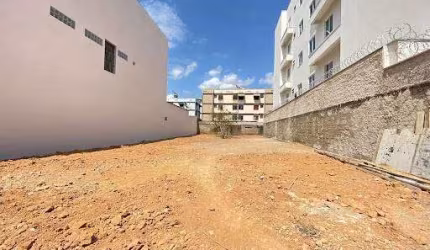 Lote / Terreno em Ferroviários  -  Ipatinga