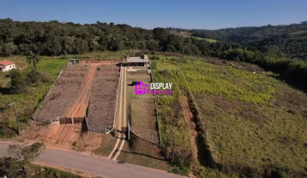 Terreno à venda na Estrada da Areia Vermelha, 02, Areia Vermelha, Ibiúna por R$ 150.000