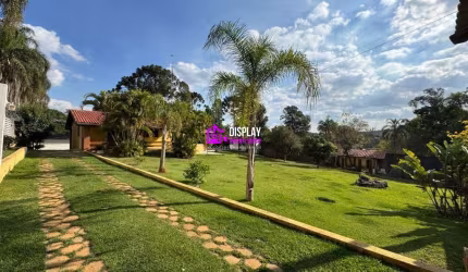 Chácara / sítio com 4 quartos para alugar na Rua Esmeralda, 0101010, Cachoeira, Ibiúna por R$ 4.000