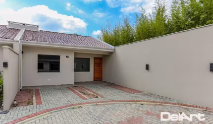 Casa em condomínio 02 quartos - Pronta para morar - 55,5m2 - R$ 255.000,00 - no Centro de Rio Negro (atrás do futuro Supermercado Condor)