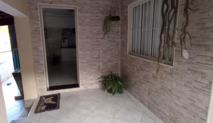 LINDA CASA TERREA