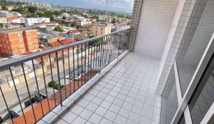 Cobertura duplex à venda com quatro (04) quartos no Cordeiro, Recife-PE. Edf. Taió
