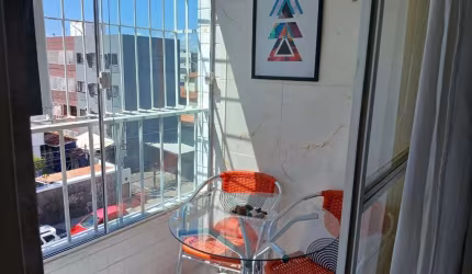 Apartamento com 2 dormitórios à venda, 67 m² por R$ 220.000,00 - Candeias - Jaboatão dos Guararapes/PE