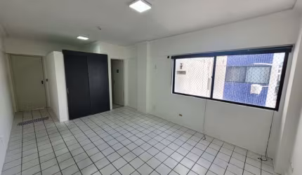 Sala comercial à venda com 26,28 m², 180 mil, em Boa Viagem, Recife-PE.