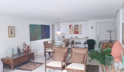 Apartamento à venda com 04 quartos, 02 vagas, na Rua dos Navegantes, Boa Viagem, Recife-PE.praia.a