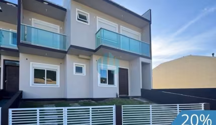 Belo Apartamento Localizado no Centro de Garopaba!
