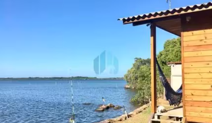Casa Beira Rio no Bairro Tamborete, em Imaruí, Ficando a 3 km do Centro e 20 km da BR-101!