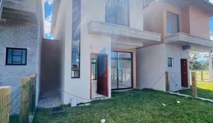 Bela Casa Nova Localizada no Loteamento Campo Duna, em Imbituba.