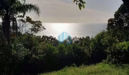 Lindo Terreno no Morro da Ferrugem com Vista p/ Mar, em Garopaba!