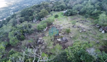 Terreno com 1,5 Hectare, Localizado no Bairro Costa de Macacu, em Garopaba!