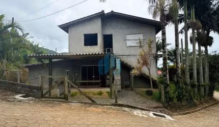 Excelente oportunidade: Casas com Vista p/ Lagoa e Mar, no bairro Macacu, em Garopaba!