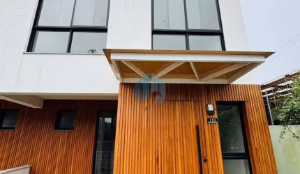 Lindo Sobrado com Ótimo Padrão de Acabamento, Residencial Due Colline, Ambrósio | Garopaba - SC
