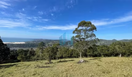 Amplo Terreno de 4,5 Hectares, com Vista p/ Lagoa, Dunas e Mar, Macacu | Garopaba - SC