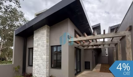 Bela Casa Nova, Próxima ao Centro da Cidade, Ambrósio | Garopaba - SC