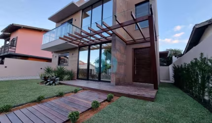 Linda Casa a 700 m da Praia Central, Ferraz | Garopaba - SC